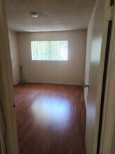 11307 Miranda St, Unit 1 in North Hollywood, CA - Building Photo - Building Photo