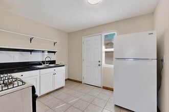 540 Cardenas Dr SE in Albuquerque, NM - Foto de edificio - Building Photo