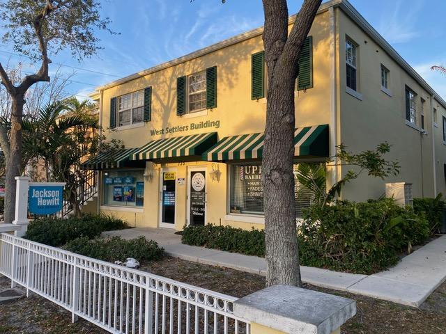 property at 135 NW 5th Ave