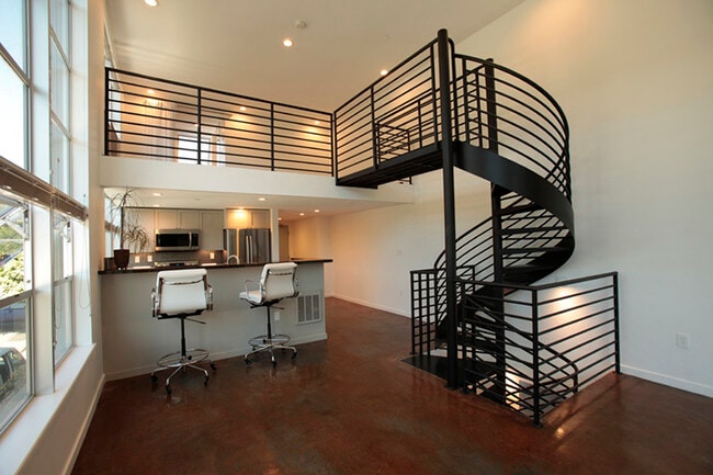 property at 1325 Indiana St