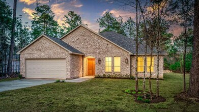 12110 W Tara Plantation Dr in Tomball, TX - Building Photo - Building Photo