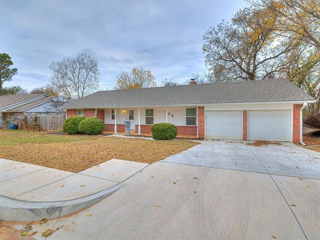 property at 305 Woodside Dr