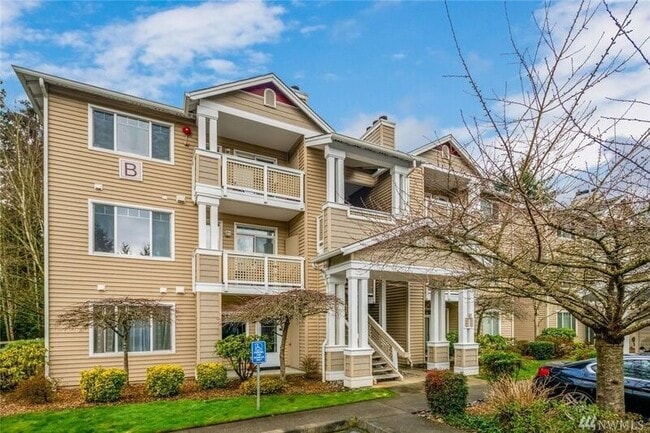property at 15300 112th Ave NE