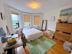 1775 Massachusetts Ave, Unit #6 in Cambridge, MA - Building Photo - Building Photo