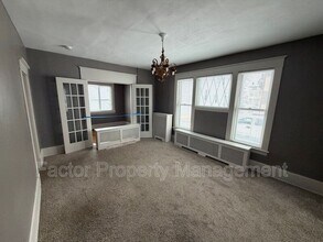 315 E Cherry St in Mankato, MN - Building Photo - Building Photo