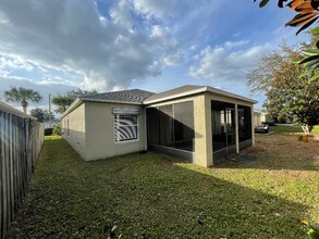 4321 Swanna Dr in Melbourne, FL - Building Photo - Building Photo