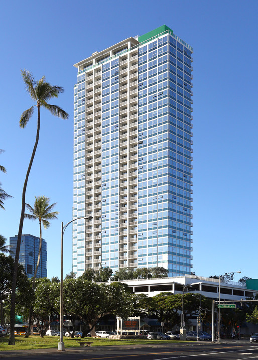 909 Kapiolani Blvd in Honolulu, HI - Building Photo