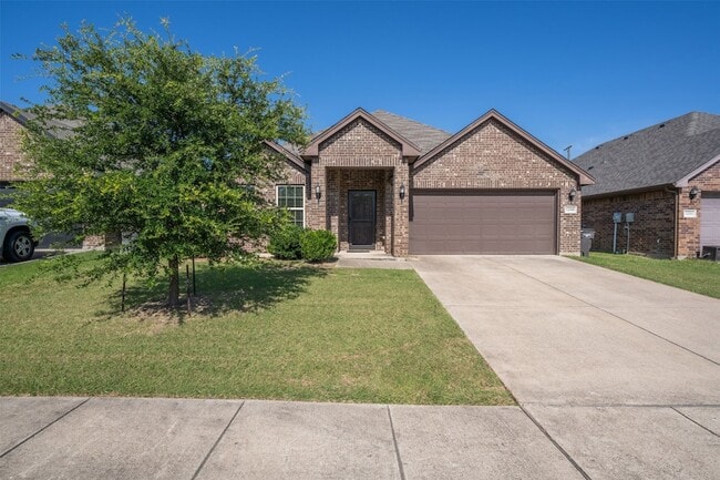 12300 Hunters Knoll Dr in Burleson, TX - Foto de edificio - Building Photo