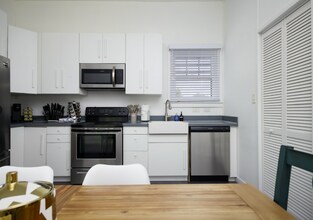 118 Delaware St in San Antonio, TX - Building Photo - Building Photo