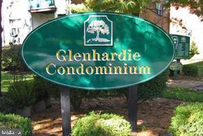 property at 244 Drummers Ln