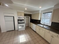 201 Elm St, Unit SF in Cambridge, MA - Building Photo - Building Photo