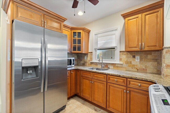 property at 15 Vine St