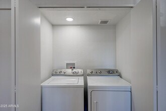 3630 W Alice Ave in Phoenix, AZ - Building Photo - Building Photo