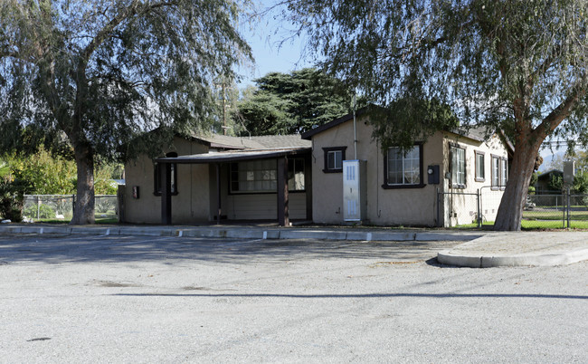 2710 N State St in San Bernardino, CA - Building Photo - Building Photo