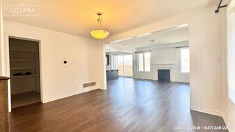 35 William Nador St in Kitchener, ON - Building Photo