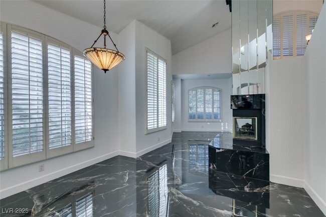 property at 174 Buena Ct