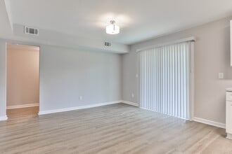 Reserve at Maple Ridge in East Point, GA - Building Photo - Interior Photo