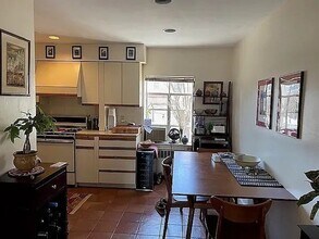 20 Stetson St in Brookline, MA - Building Photo - Building Photo