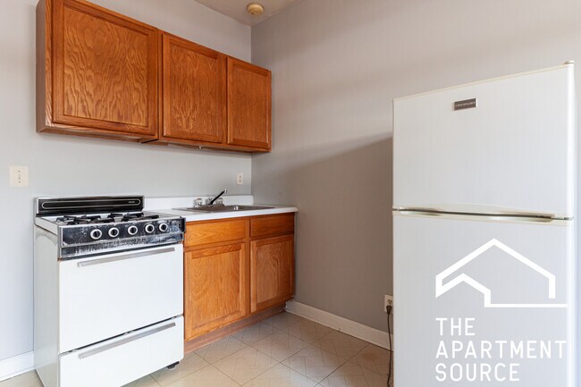 property at 1050 W George St