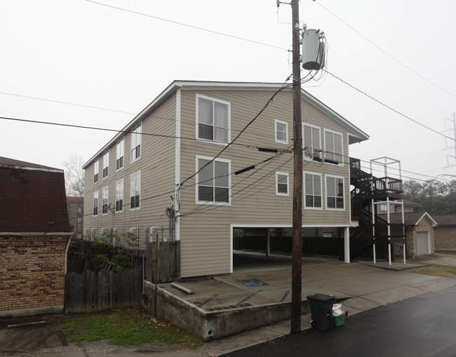 1432 Orpheum Ave in Metairie, LA - Building Photo - Building Photo