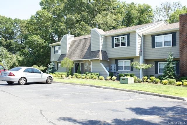 property at 350 Lake Pointe Dr
