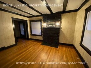 2416 E 42nd St in Kansas City, MO - Building Photo - Building Photo