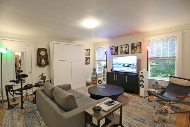 741 Douglass St-Unit -#8 in San Francisco, CA - Building Photo - Building Photo