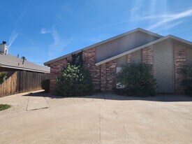 4705 Dentcrest Dr in Midland, TX - Building Photo