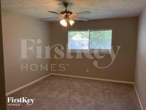 4909 Green Willow Ln in Dickinson, TX - Building Photo - Building Photo