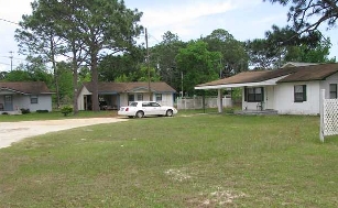 136 Sims Ave in Callaway, FL - Foto de edificio - Building Photo