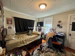 14 Dow St, Unit 2 in Somerville, MA - Building Photo - Building Photo