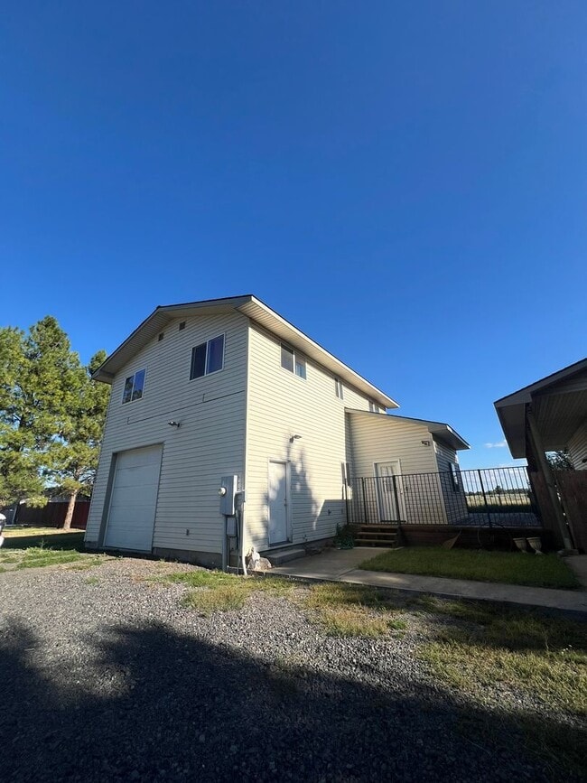 property at 5331 Primrose Ln