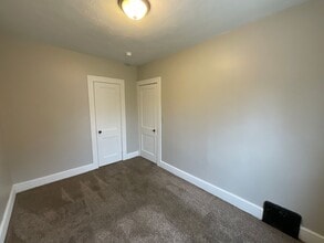 19824 Pasnow Ave in Euclid, OH - Building Photo - Building Photo