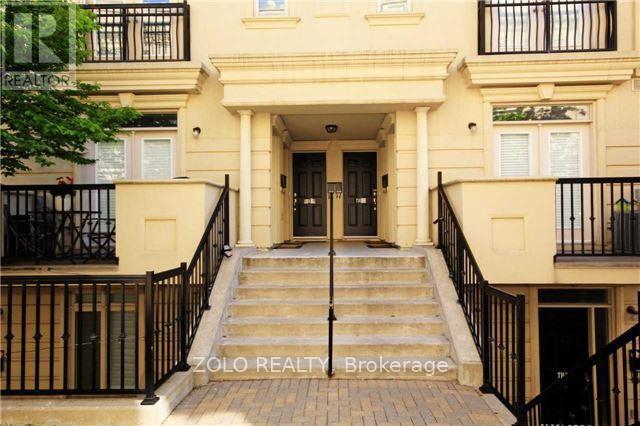 78-78 Carr St in Toronto, ON - Building Photo - Building Photo