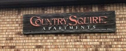 655 S Poe Rd in North Baltimore, OH - Building Photo - Building Photo