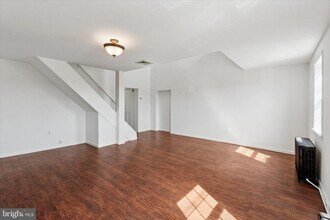 2972 Richmond St in Philadelphia, PA - Building Photo - Building Photo