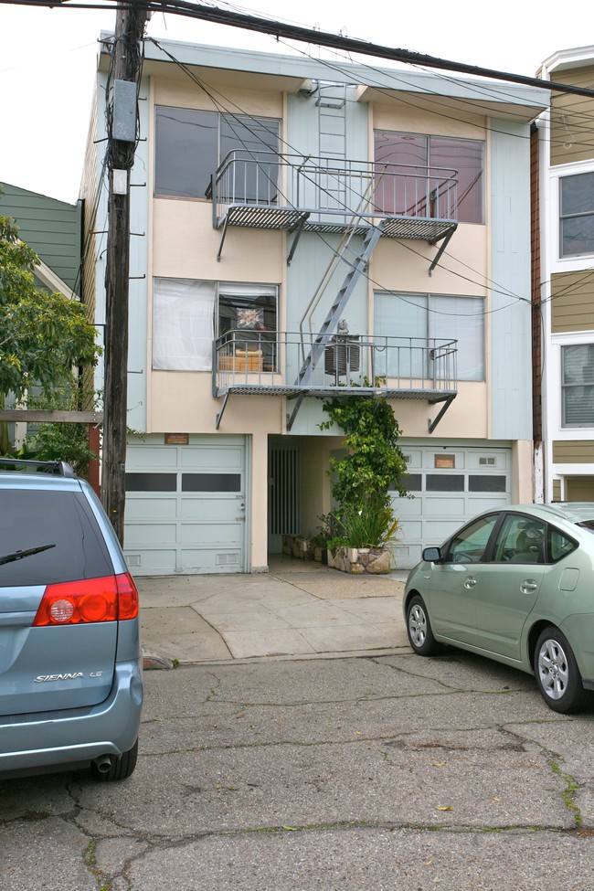 890 Kansas St in San Francisco, CA - Building Photo - Building Photo