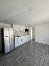753 NW 22nd Ct in Miami, FL - Building Photo - Building Photo