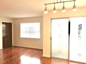 1130 9th St in Santa Monica, CA - Foto de edificio - Building Photo