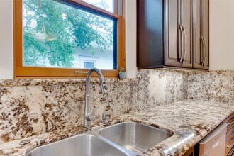 401 Willard St in Houston, TX - Building Photo - Building Photo