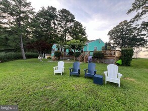 126 Connie Dr in Hague, VA - Building Photo - Building Photo