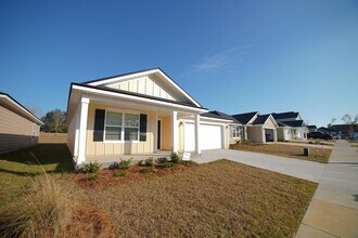 4053 Brownstone Wy in Tallahassee, FL - Building Photo - Building Photo