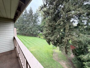 17413 119th Ln SE in Renton, WA - Building Photo - Building Photo