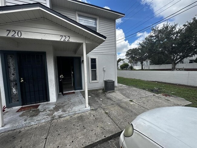 property at 720 W Columbia Ave