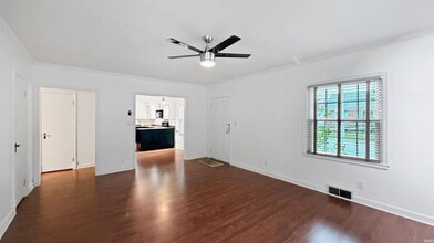 1825 Bellemeade Ave in Evansville, IN - Building Photo - Building Photo