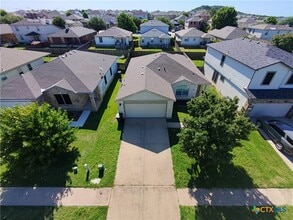 6204 Griffith Loop in Killeen, TX - Building Photo - Building Photo