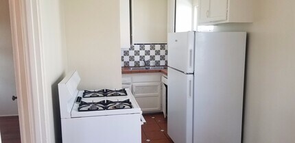 2416 E St in San Diego, CA - Building Photo - Building Photo