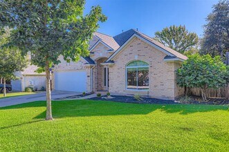 3135 Burks Ln in Austin, TX - Building Photo - Building Photo