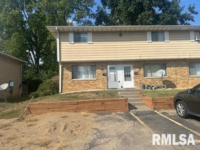 property at 1331 W Jeth Ct