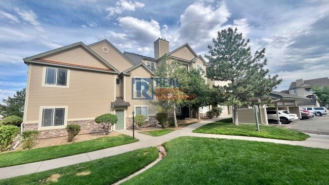 property at 9611 W Coco Cir